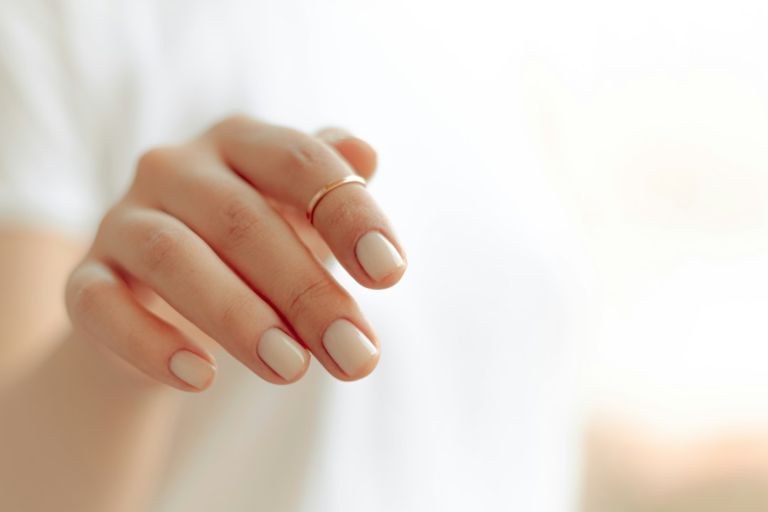 Close-up manicure for gel polish lifting and aftercare guide